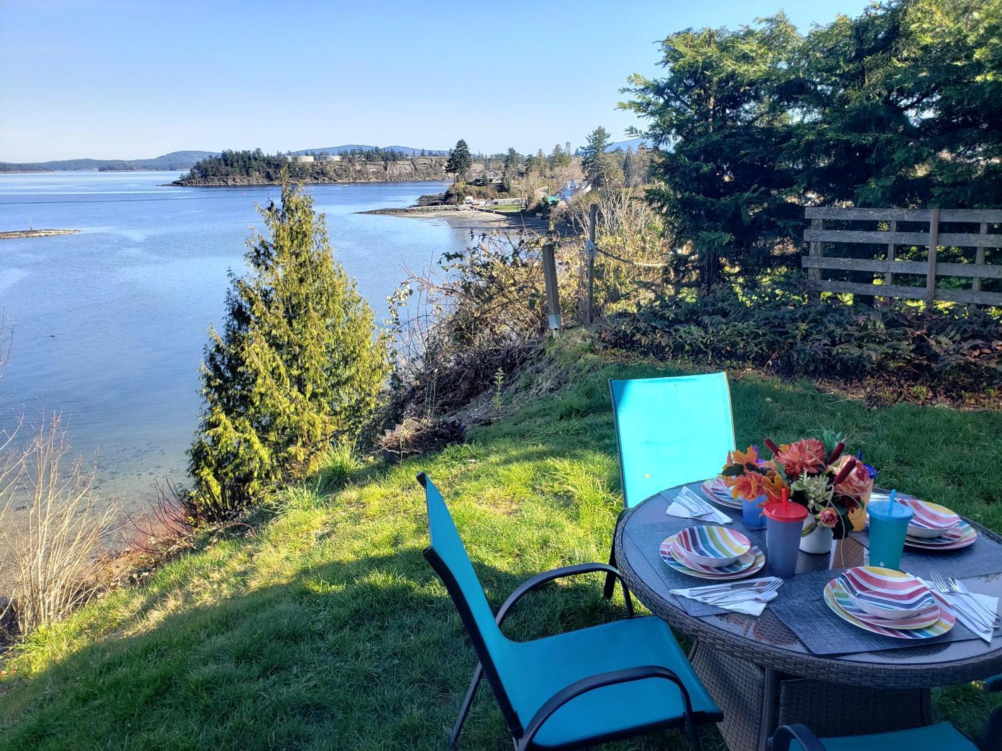 Edgewater Sunrise Apartment Chemainus Exterior foto